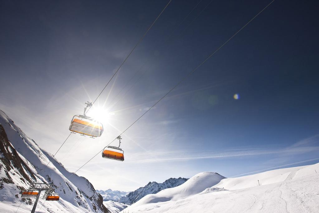 זאמנאון Hotel Des Alpes מראה חיצוני תמונה