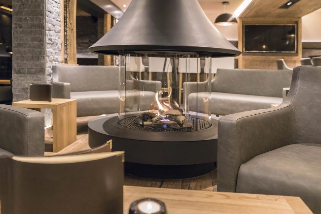 זאמנאון Hotel Des Alpes מראה חיצוני תמונה